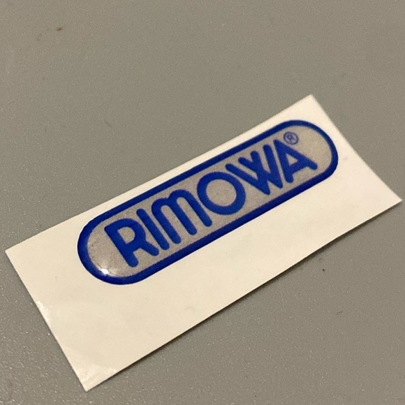 NEW Rimowa Replacement Emblem Logo Badge - Picture 1 of 2